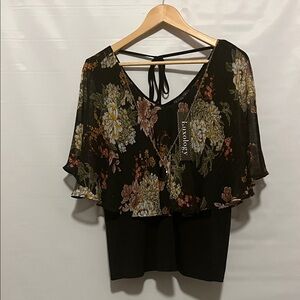 Luxology women's black floral print cape overlay top sz m NWT